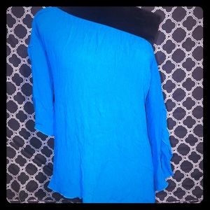 Off the shoulder boutique blouse